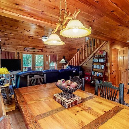 Thompson Lodge Блу Ридж Екстериор снимка